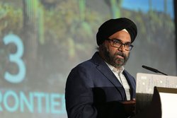 Symposium 2023 - 06242023_arora_bobby0098