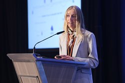 Symposium 2025 - 06_16_1_17_poller_laura