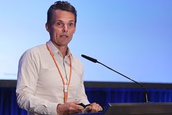 Symposium 2025 - 06_19_11_15_clemmensen_christoffer