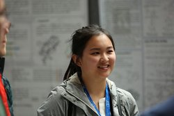 Symposium 2017 - 20170618_faces_in_the_crowd_0125