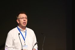 Symposium 2017 - 20170621_van_der_donk_wilfred_0018